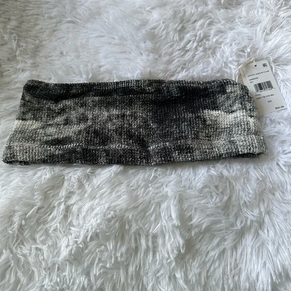 NWT! GOOD AMERICAN SWIM TOP - Picture 3 of 5